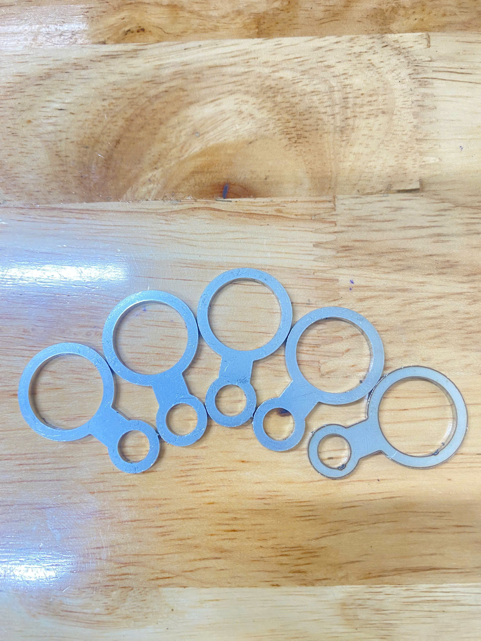 Pát Công Tắc Tròn (16mm) Đa Năng Gắn Nhiều Vị Trí
