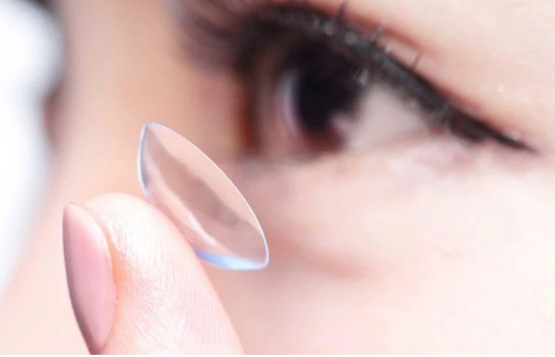 Bí mật lens cận không màu: Nhìn rõ từng khoảnh khắc, tự tin đẹp tự nhiên