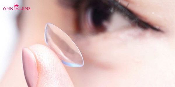 Tại sao nên sử dụng kính áp tròng