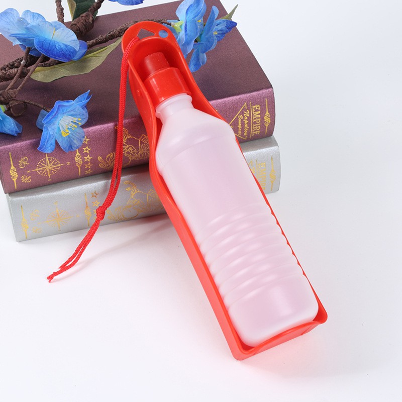 Bình nước du lịch chó mèo giao màu ngẫu nhiên - 250 ml