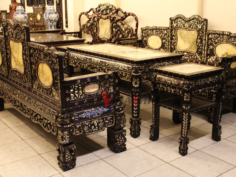 Kinh nghiệm mua bàn ghế Đồng Kỵ để không bị lừa