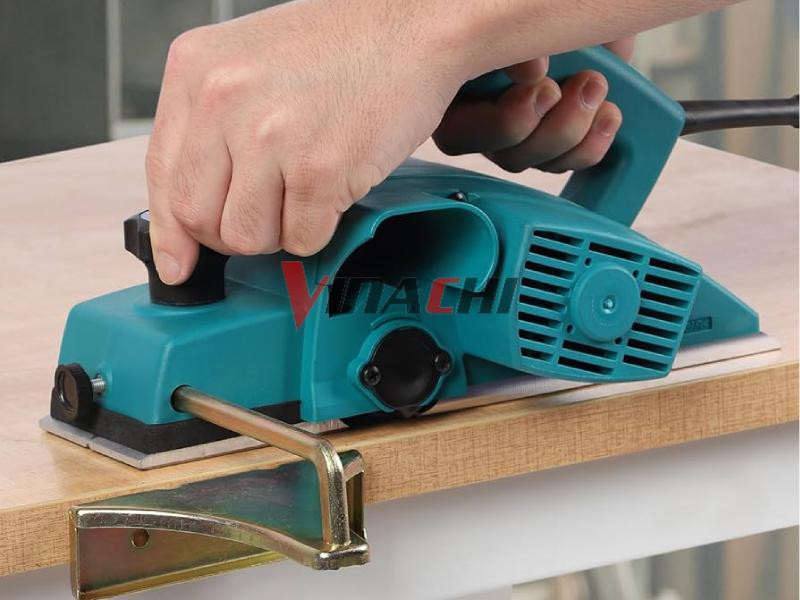 Mua máy bào gỗ phụ thuộc vào nhu cầu và tính chất công việc