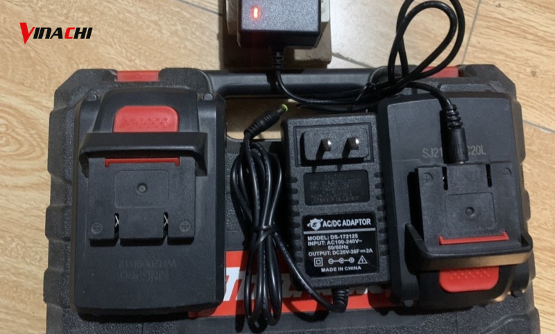 Một số điểm cần lưu ý khi sạc pin cho máy khoan