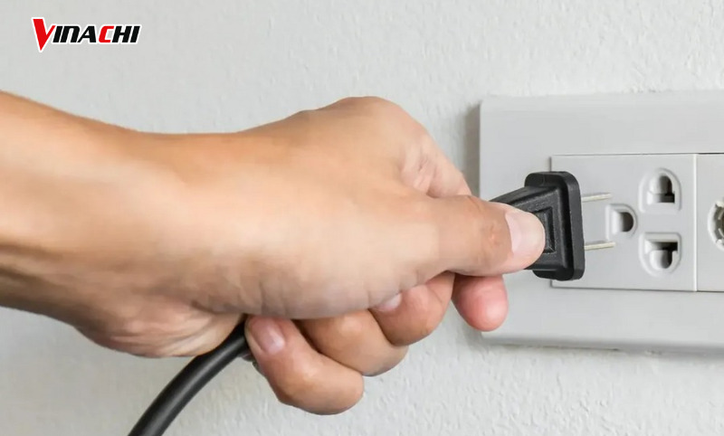 Sử dụng nguồn điện ổn định