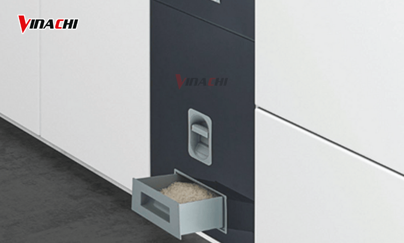 Vị trí lắp đặt thùng gạo âm tủ phù hợp