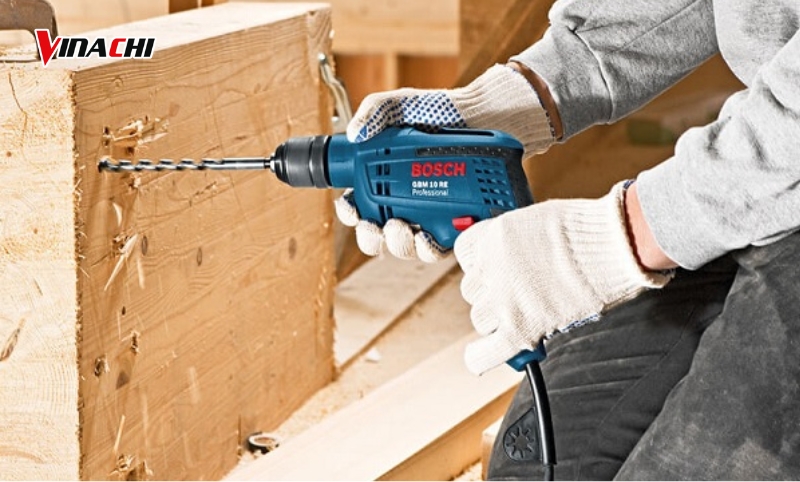 Chọn đầu kẹp phù hợp với bề mặt cần khoan