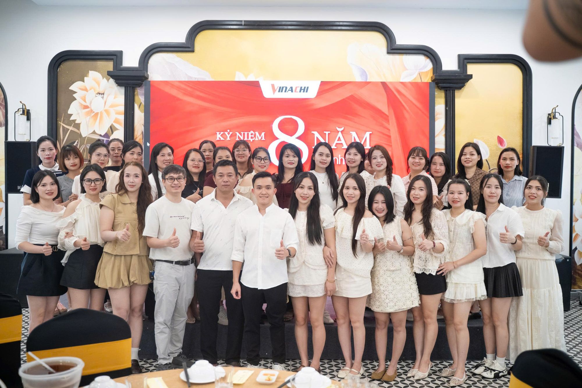 Đội ngũ Vinachi chúc mừng 8 năm thành lập công ty