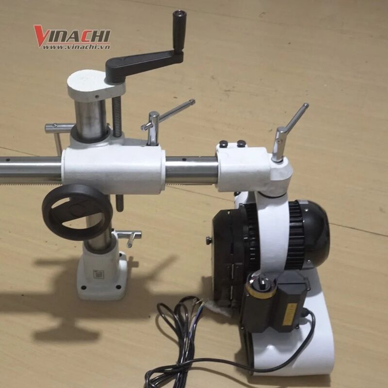 Máy đưa phôi chính hãng máy đưa phôi gỗ
