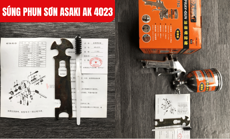 Một bộ sản phẩm Súng phun sơn Asaki AK4023 đầy đủ