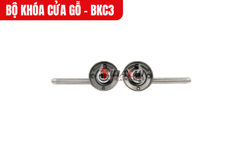 Chìa khóa không xoay được hoặc khó tra vào ổ có thể do chìa bị mòn, ổ k bị lệch sau lắp đặt hoặc có dị vật bên trong thân khóa