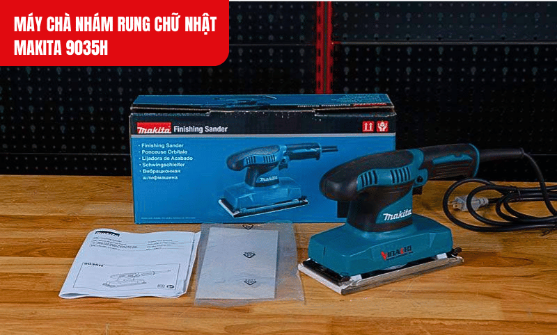 Thiết kế bàn chà rộng 93mm x 185mm, giúp làm nhẵn và đánh bóng bề mặt gỗ nhanh chóng và hiệu quả