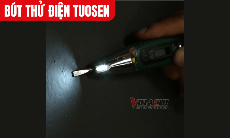 Tránh sử dụng bút trong bóng tối mà không tận dụng đèn chiếu sáng tích hợp