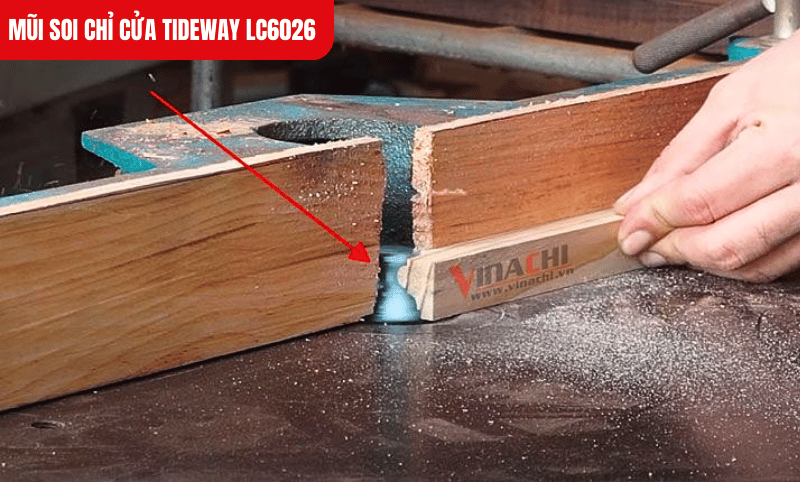 Mũi soi có độ sâu cắt tối đa 15mm – Linh hoạt trong tạo đường chỉ, phù hợp với nhiều kiểu thiết kế gỗ