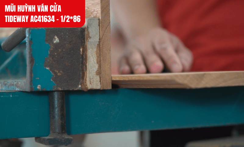 Đường kính và chiều sâu lưỡi cắt tối ưu cho việc tạo hoa văn huỳnh ván chuẩn kỹ thuật