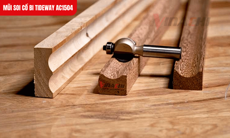 Lưỡi cắt sử dụng hợp kim Đài Loan bền chắc, có độ cứng cao, giúp đường soi mịn và ít mẻ cạnh hơn so với lưỡi hợp kim thông thường