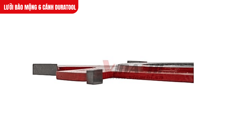 Chất liệu hợp kim cứng bền, chịu nhiệt tốt, phù hợp với gia công liên tục trong xưởng mộc