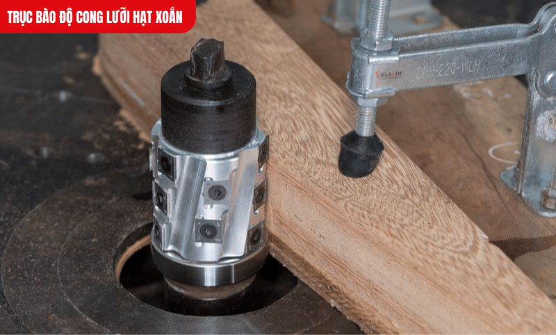 Thiết kế lưỡi hạt xoắn giúp bào mịn, giảm rung, nâng cao hiệu suất gia công gỗ