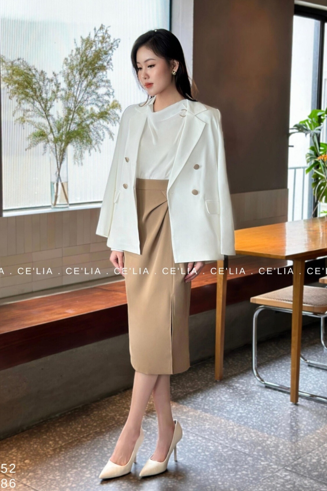 Vest Blazer nắp túi 4 cúc đồng