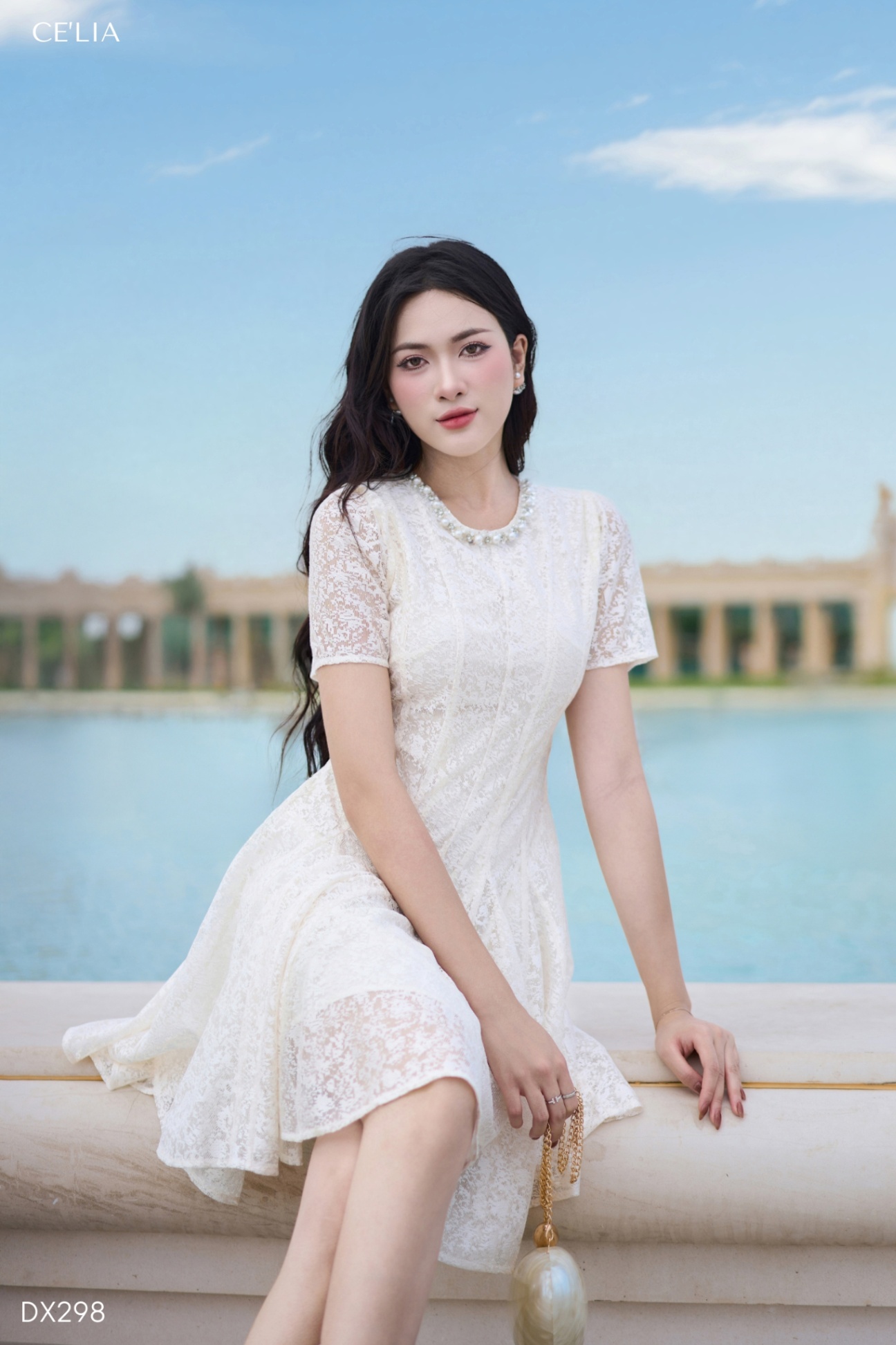 Đầm ren nhũ cổ ngọc M287a
