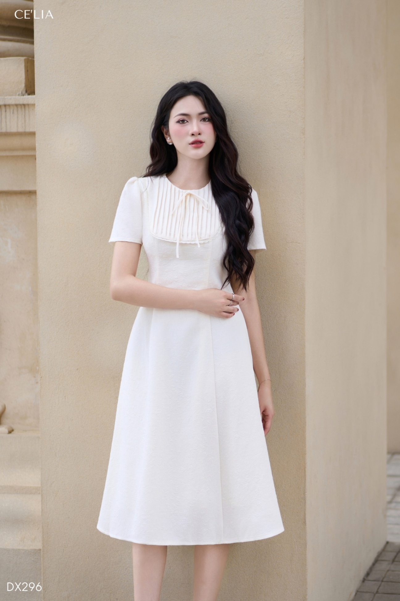 Đầm xốp hoa xếp li ngực M219