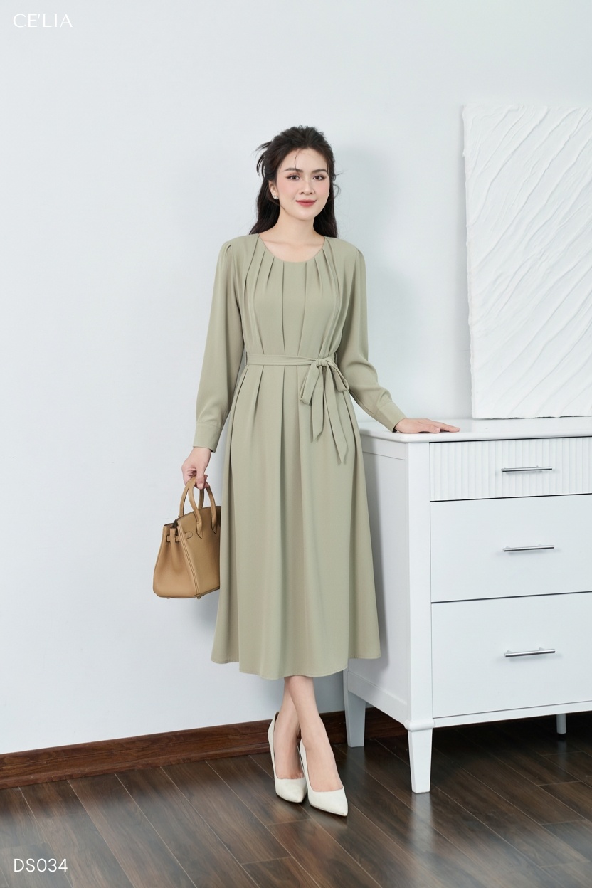 Đầm suông cổ tròn kèm đai