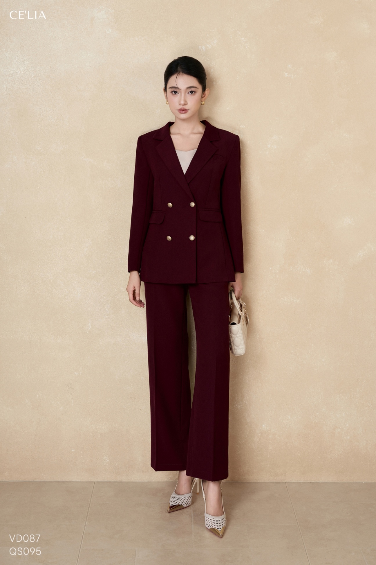 Blazer 4 cúc tay dài