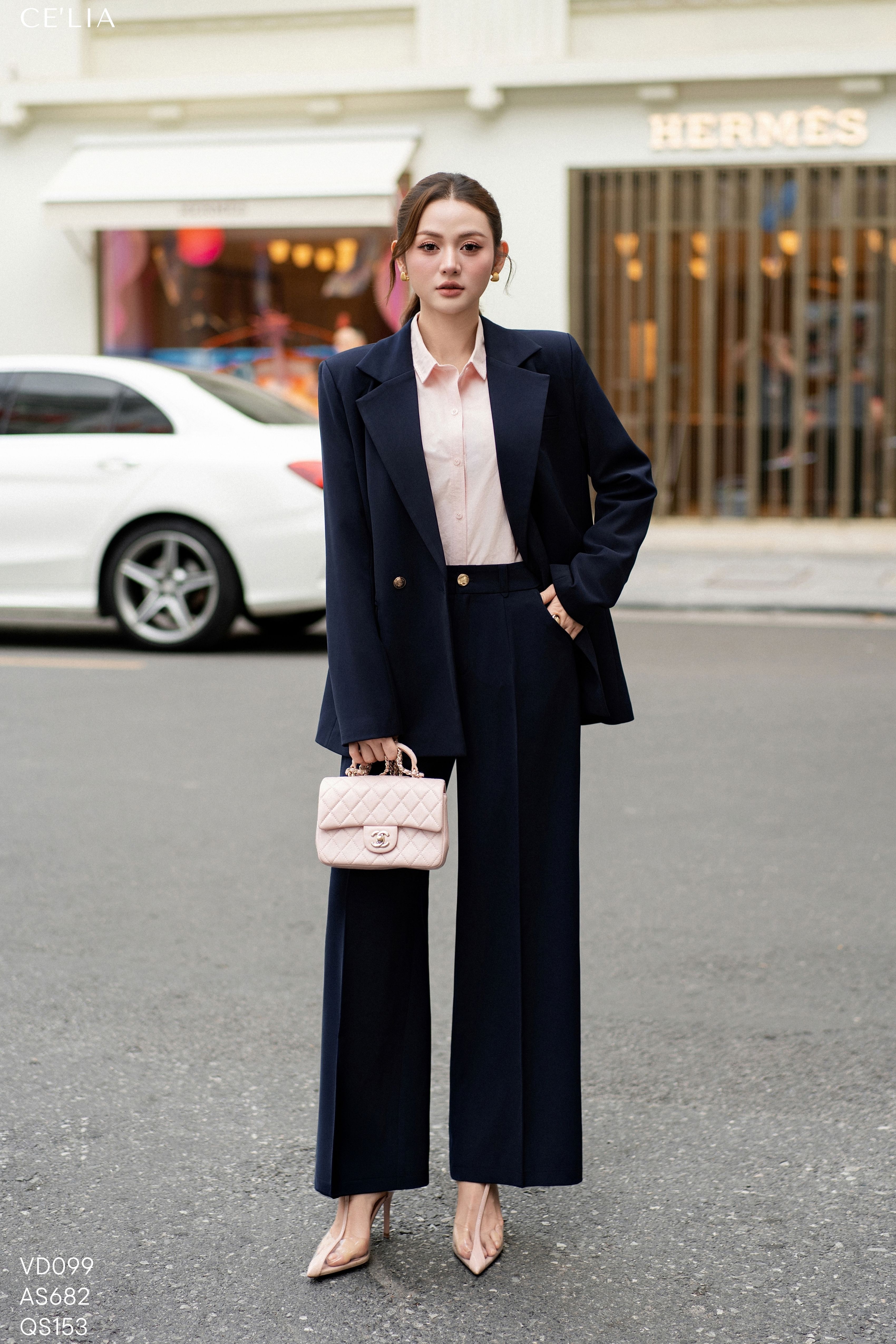 Blazer 2 cúc đồng dáng suông