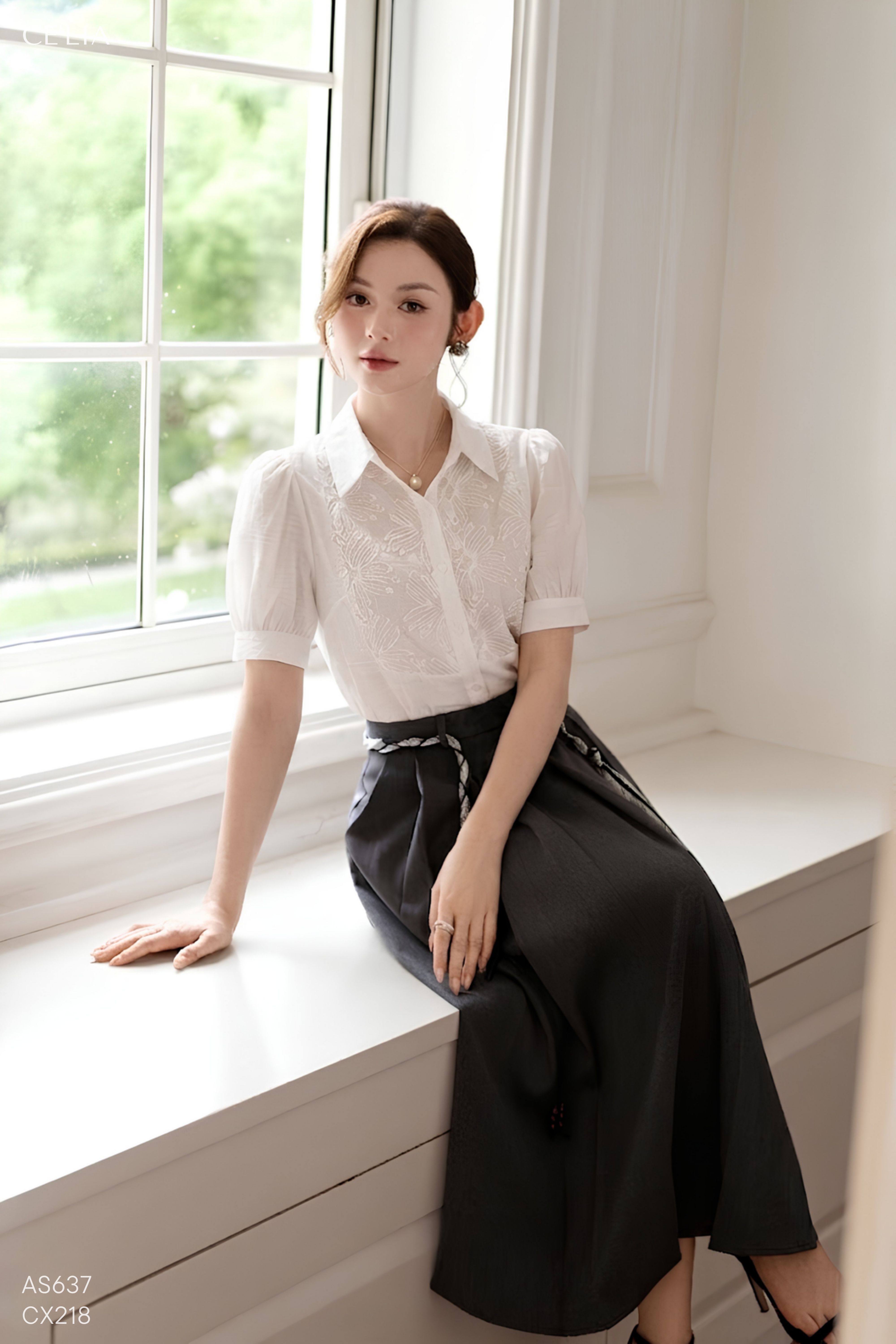 SM cộc tay phối ren ngực 519