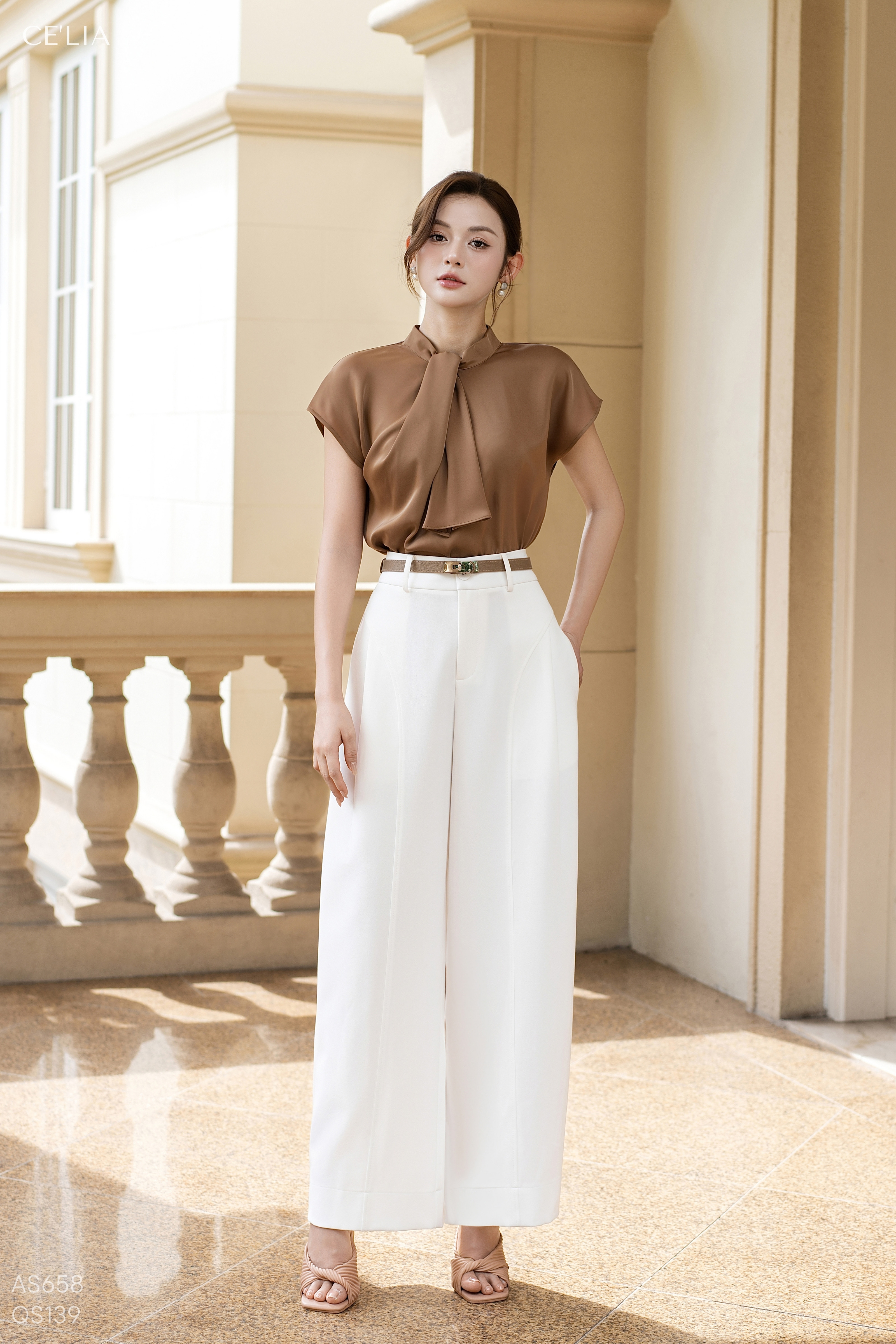 SM lụa cổ xoắn