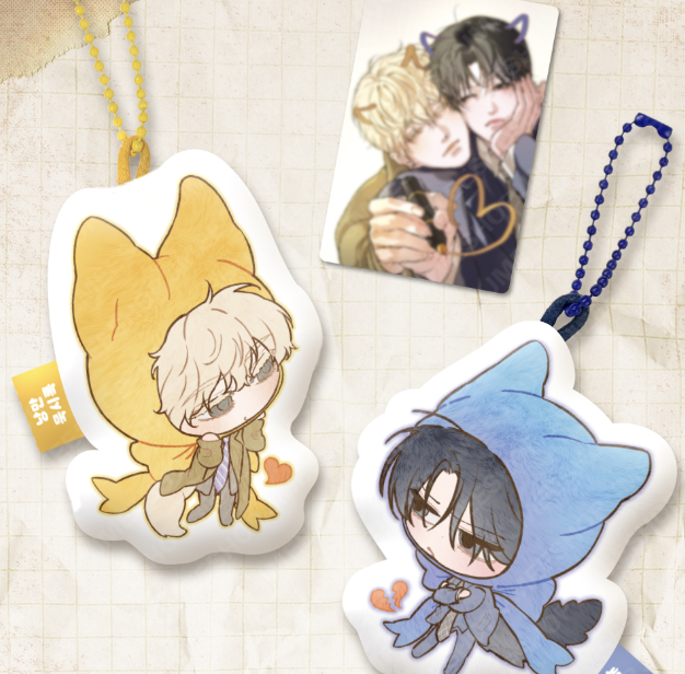 [ORDER] Love me Revive me Cape Cushion Keyring