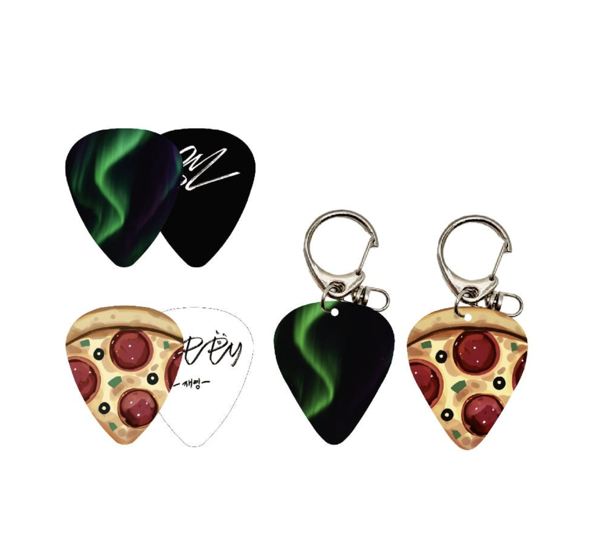 [PREORDER] HAPPY TWOGETHER - Guitar pick set