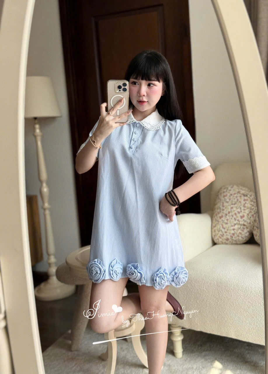 MĐ# VÁY XANH KẺ KÈM HOA