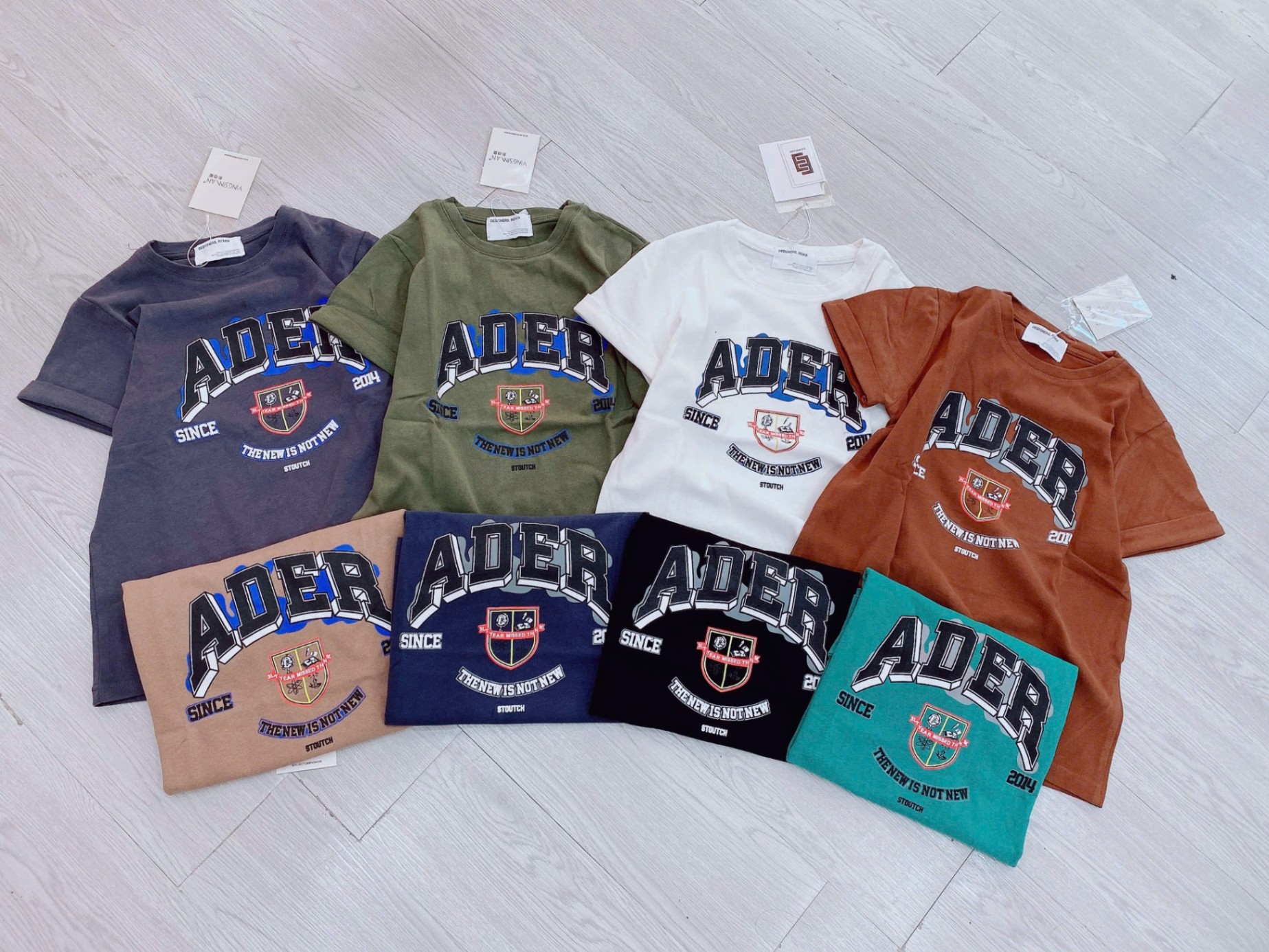 ÁO CỘC ADER