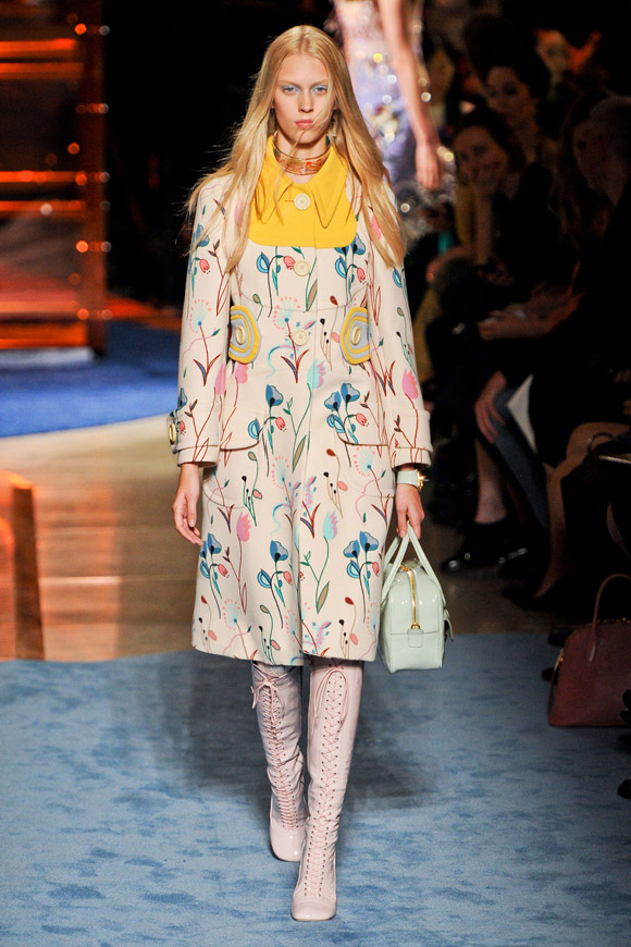 Cảm hứng hội họa tràn ngập sàn diễn Spring 2014