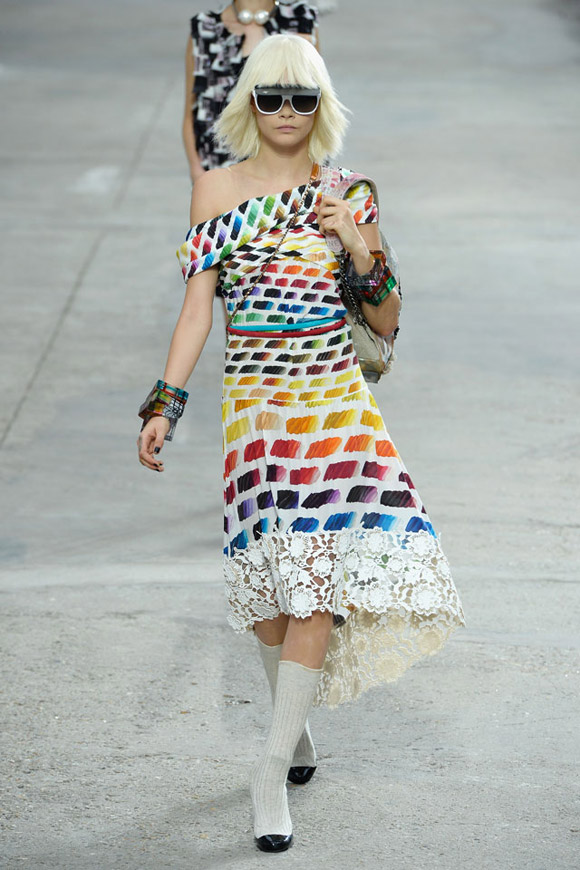 Cảm hứng hội họa tràn ngập sàn diễn Spring 2014