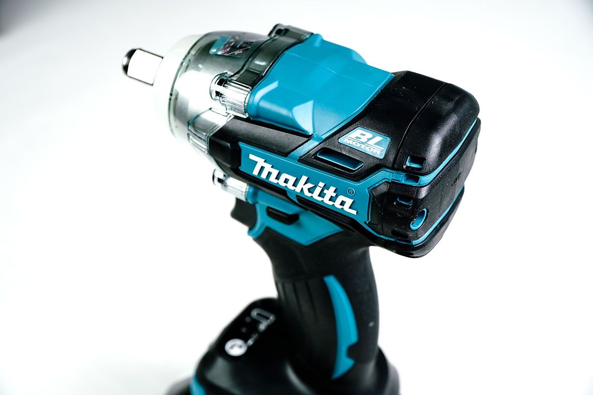 MÁY SIẾT BU LÔNG DÙNG PIN(12.7MM/BL)(18V) MAKITA DTW285XVZ