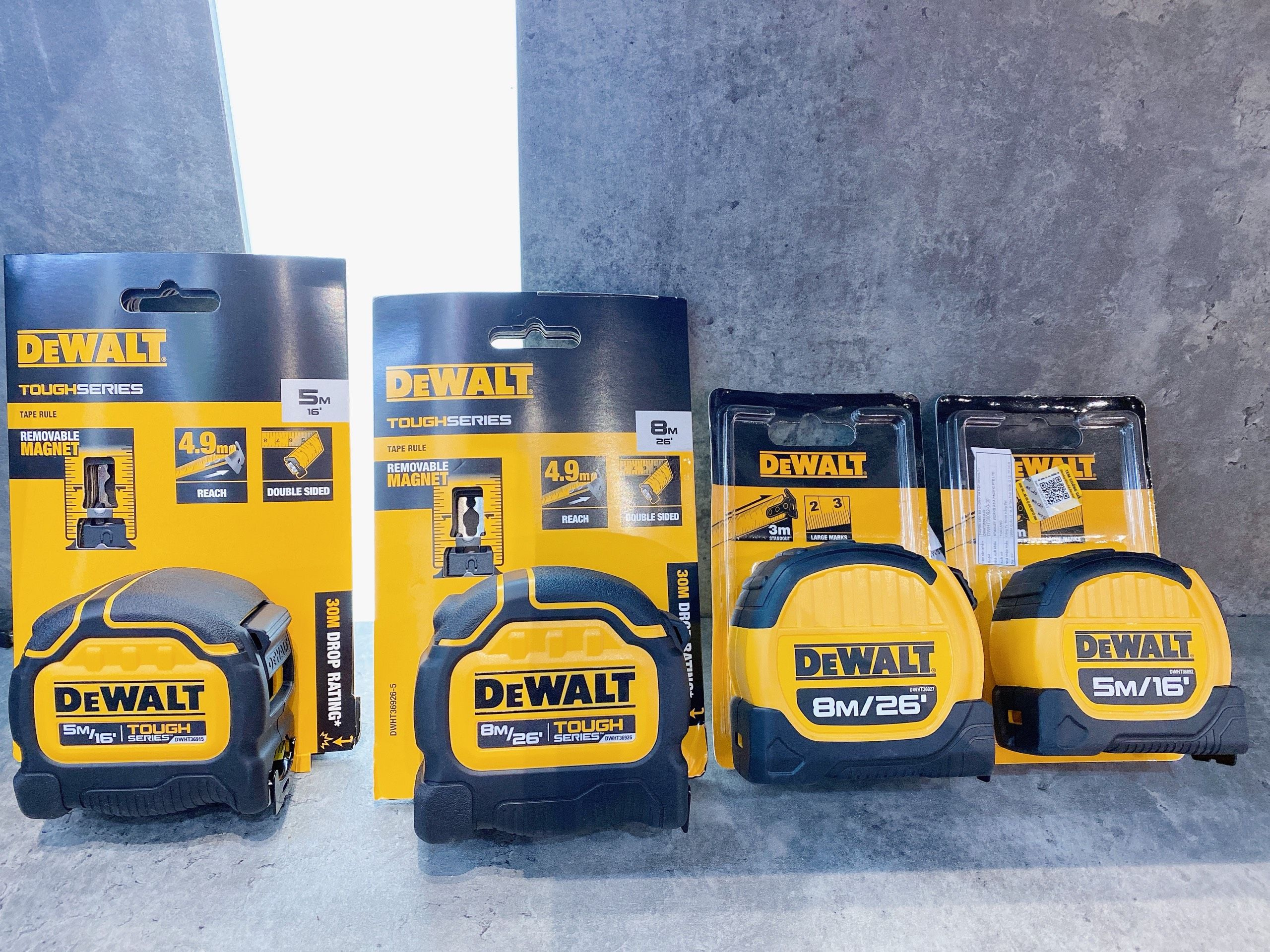 THƯỚC CUỘN THÉP 2 MẶT 5M DEWALT DWHT36915