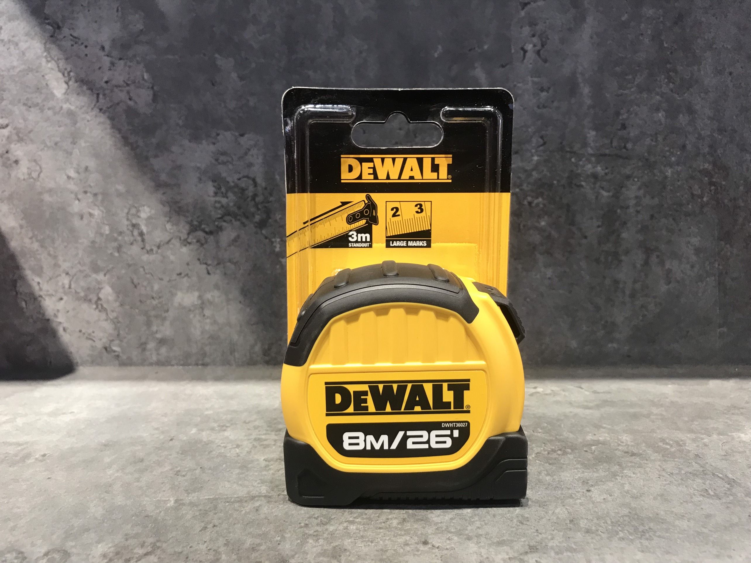 THƯỚC CUỐN 8m/26mm DEWALT DWHT36027-3