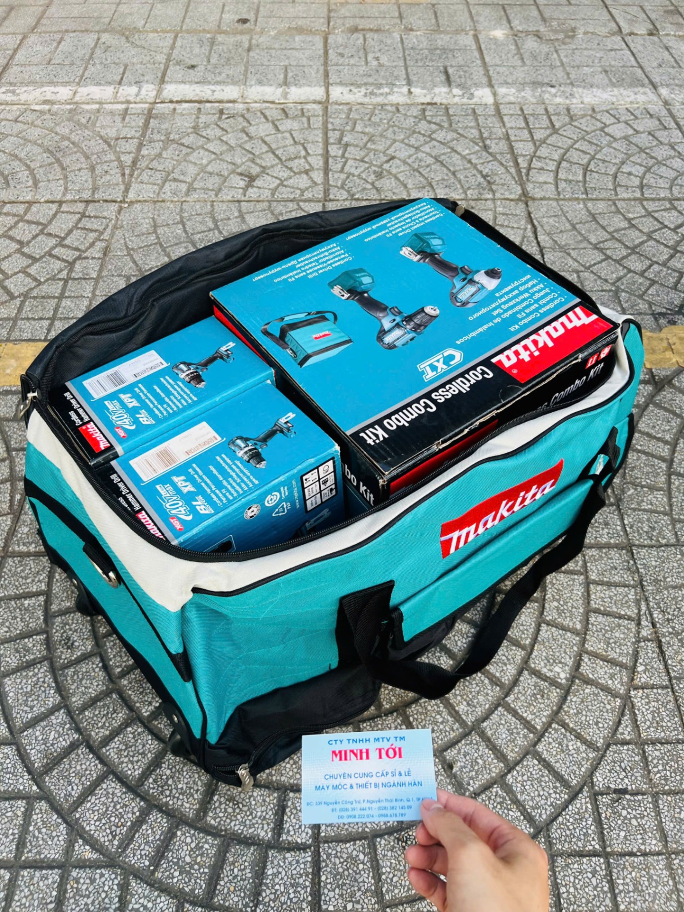 TÚI ĐỰNG DỤNG CỤ BÁNH XE TAY KÉO MAKITA