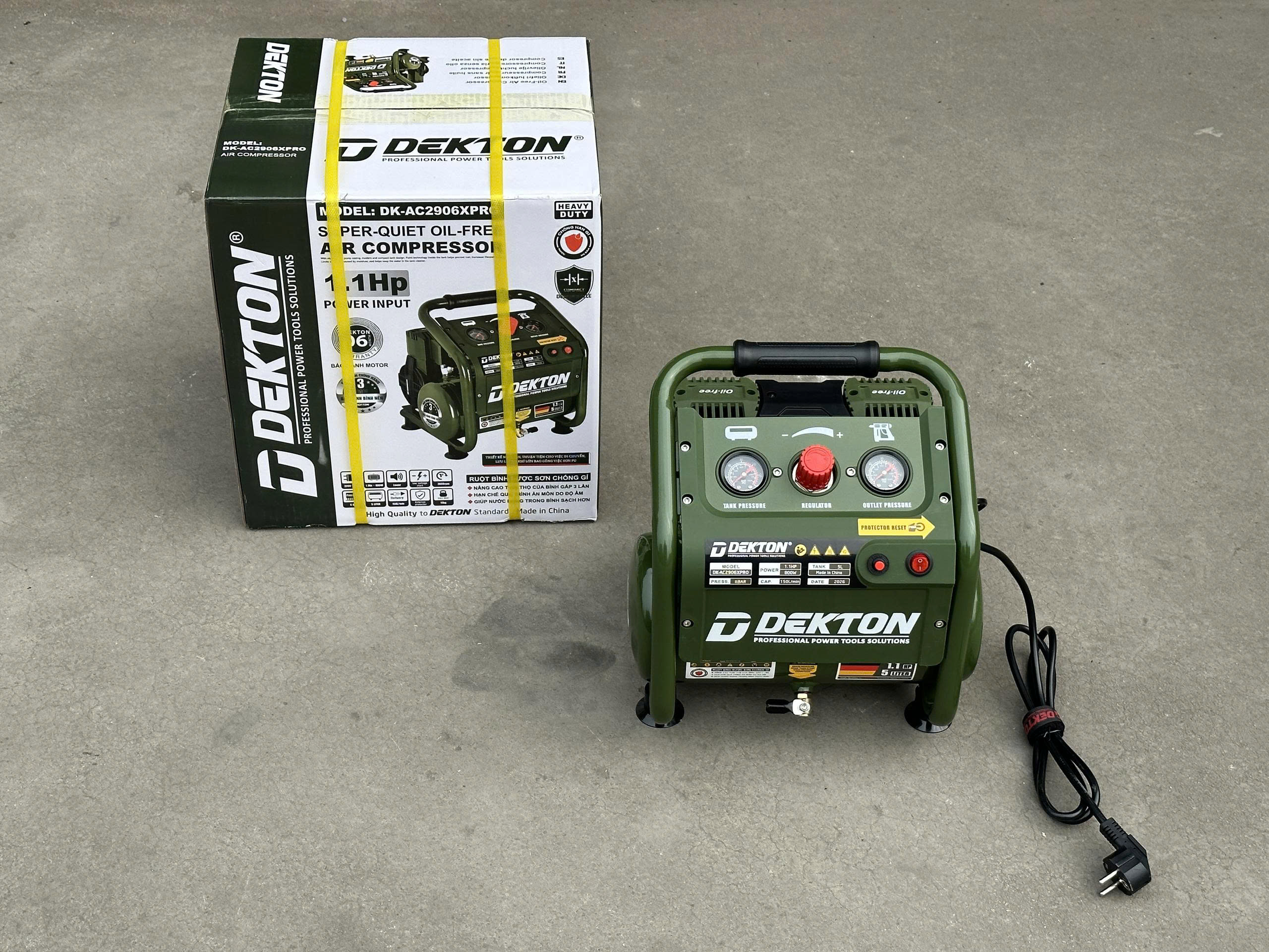 MÁY NÉN KHÍ KHÔNG DẦU 1.1HP 6L DEKTON DK-AC2906XPRO