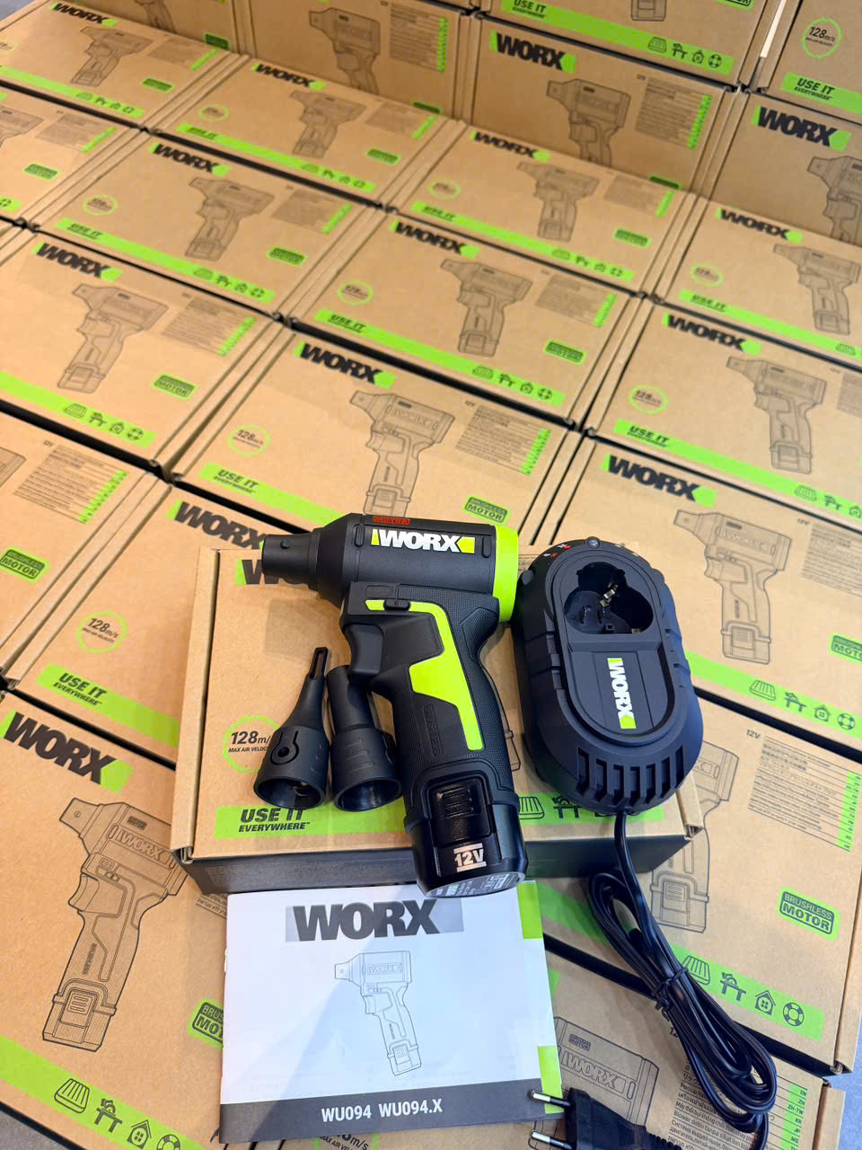 MÁY THỔI DÙNG PIN 12V WORX WU094 (1 PIN, 1 SẠC)