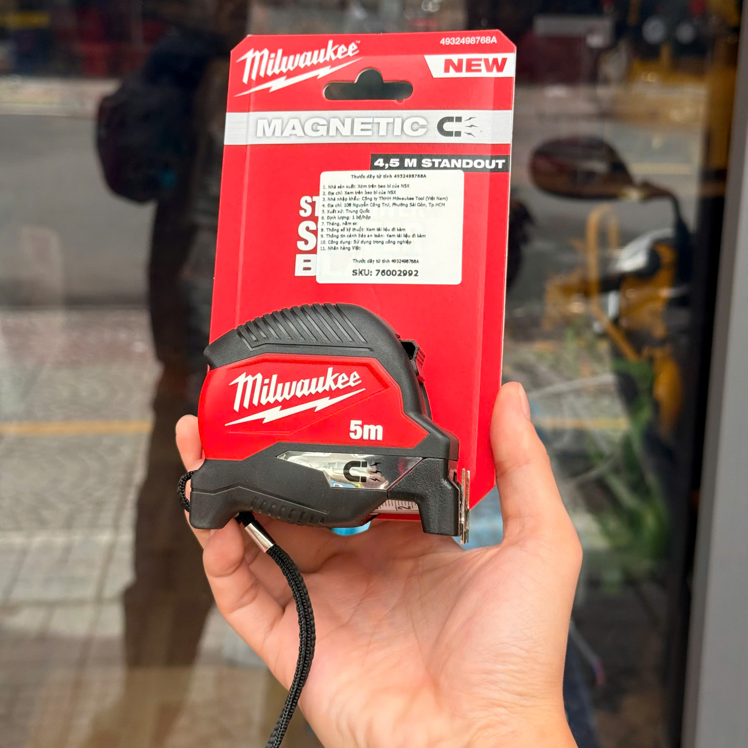 THƯỚC CUỘN 5M CÓ NAM CHÂM MILWAUKEE 4932498768A