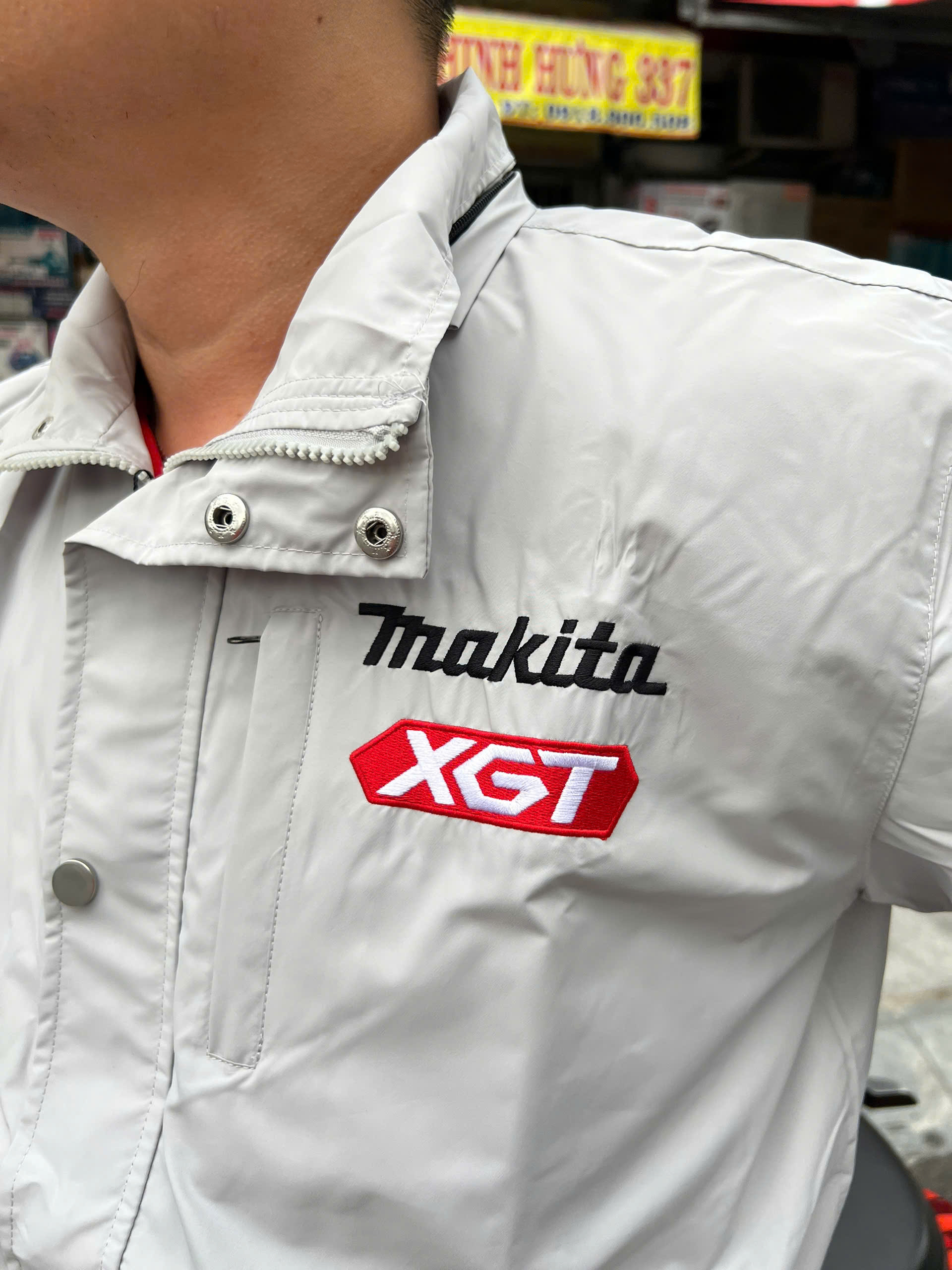 AO-KHOAC-MAKITA-CHINH-HANG_z6812509465460_b8fa2db136f5a92956107dad0c67d82d-1.jpg
