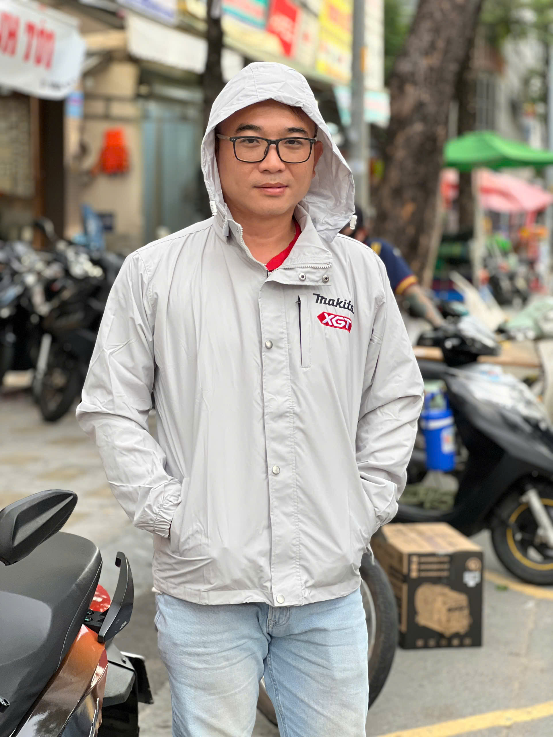 AO-KHOAC-MAKITA-CHINH-HANG_z6812509485157_72b4977f56a1cd468f3752fe3ea9b27c-1.jpg