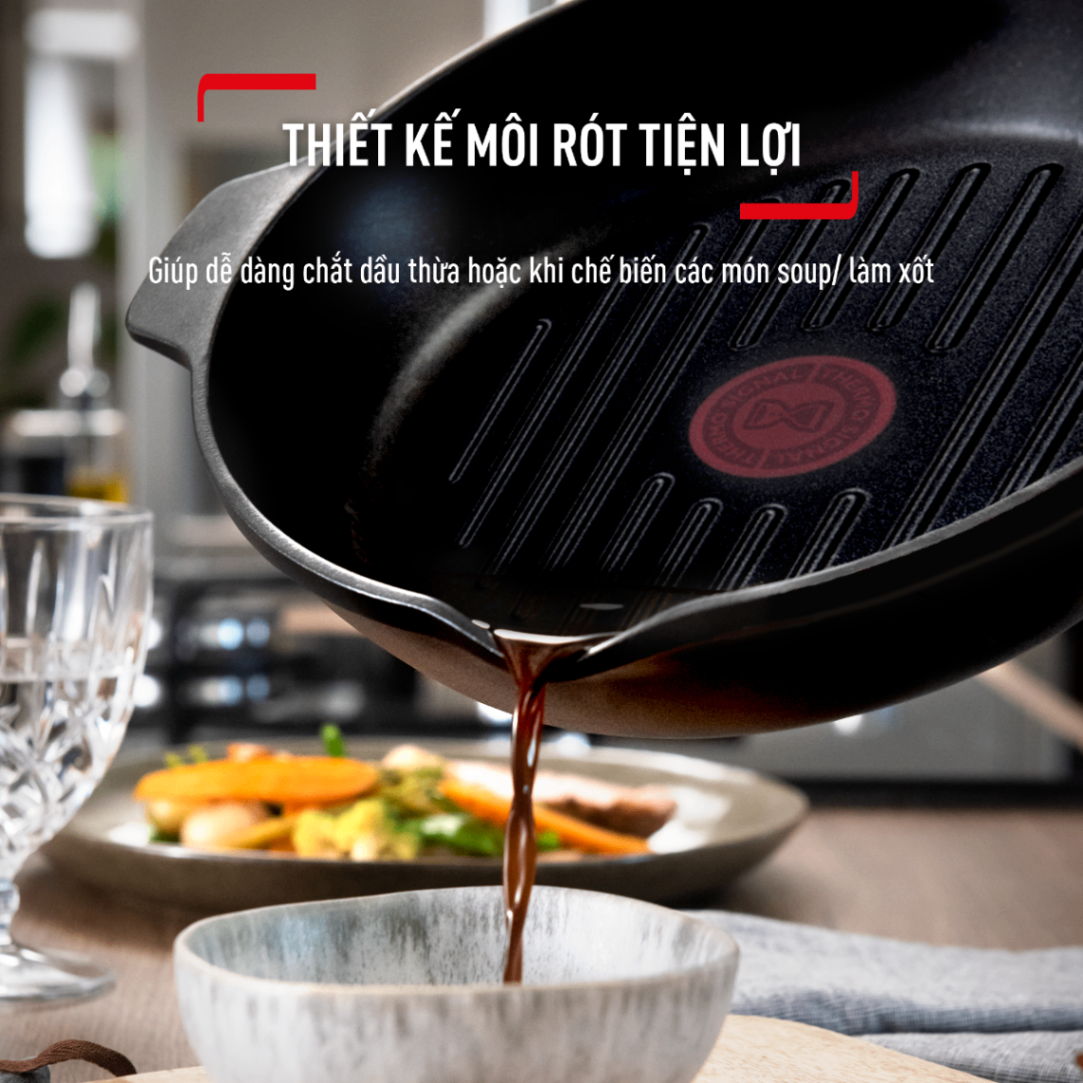 Chảo đúc cao cấp nướng, chiên Tefal Robusto có miệng rót 26cm E2494044