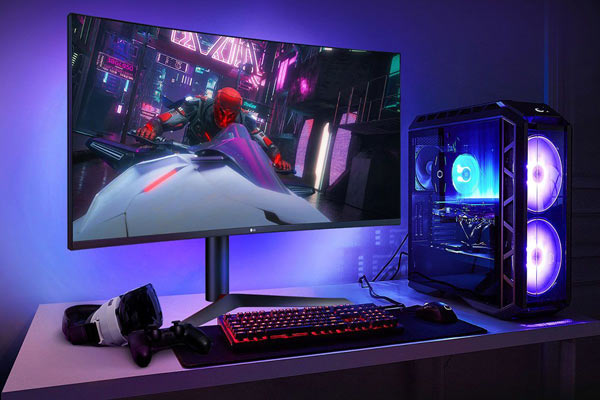 Có 10 triệu nên build PC gaming hay mua máy đồng bộ?