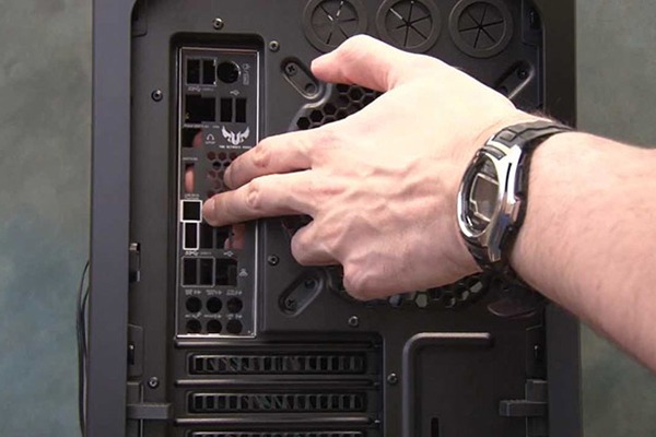 Build-PC-tai-nha-3.jpg