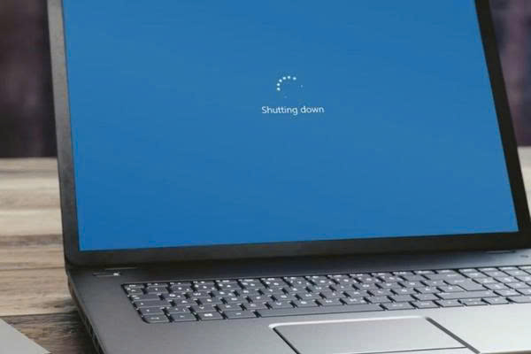 khi-nao-nen-shutdown-laptop-1.jpg