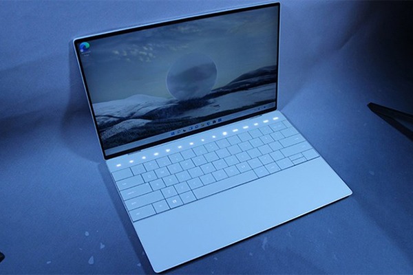 Laptop-Dell-XPS-13-amp-XPS-15-co-phu-hop-lam-do-hoa-3.jpg