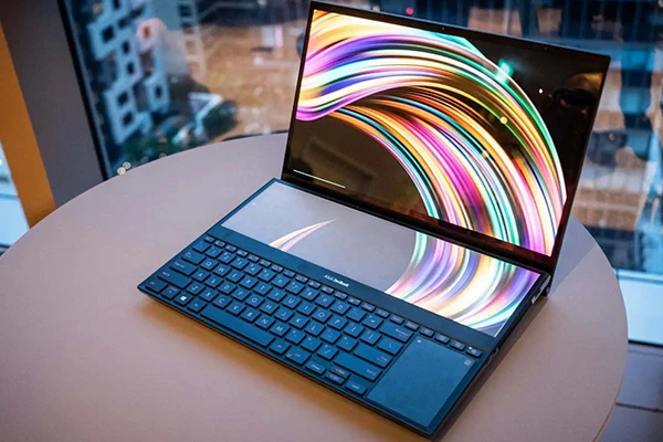 tieu-chi-chon-mua-laptop-cho-sinh-vien-nam-2025-1.jpg